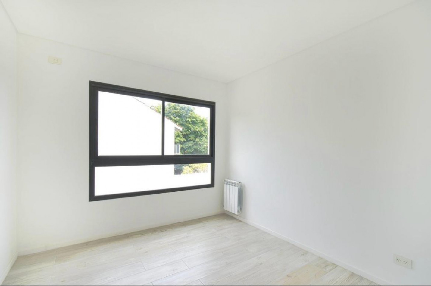 Se Vende Casa de 4 amb en Martinez