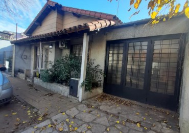 ¡Descubre tu proximo hogar en esta encantadora casa en venta en Carapachay!